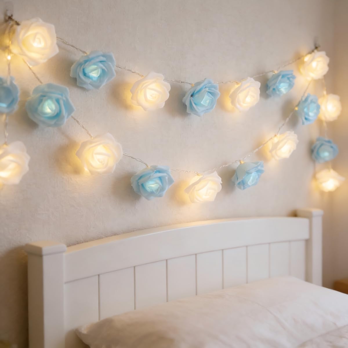 Rose Fairy Lights - Indoor Mood Lighting - Bedroom Decoration - LED Lights - Artificial Flowers - Window Decoration - Home Accessories - Fairy Lights - Wedding Decoration - Party Lighting - Blue and White - 1 Piece